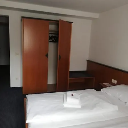 Hotell Garni Schwane *